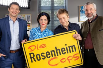 "Die Rosenheim-Cops": Sven Hansen (Igor Jeftić), Miriam Stockl (Marisa Burger), Michi Mohr (Max Müller) und Anton Stadler (Dieter Fischer)