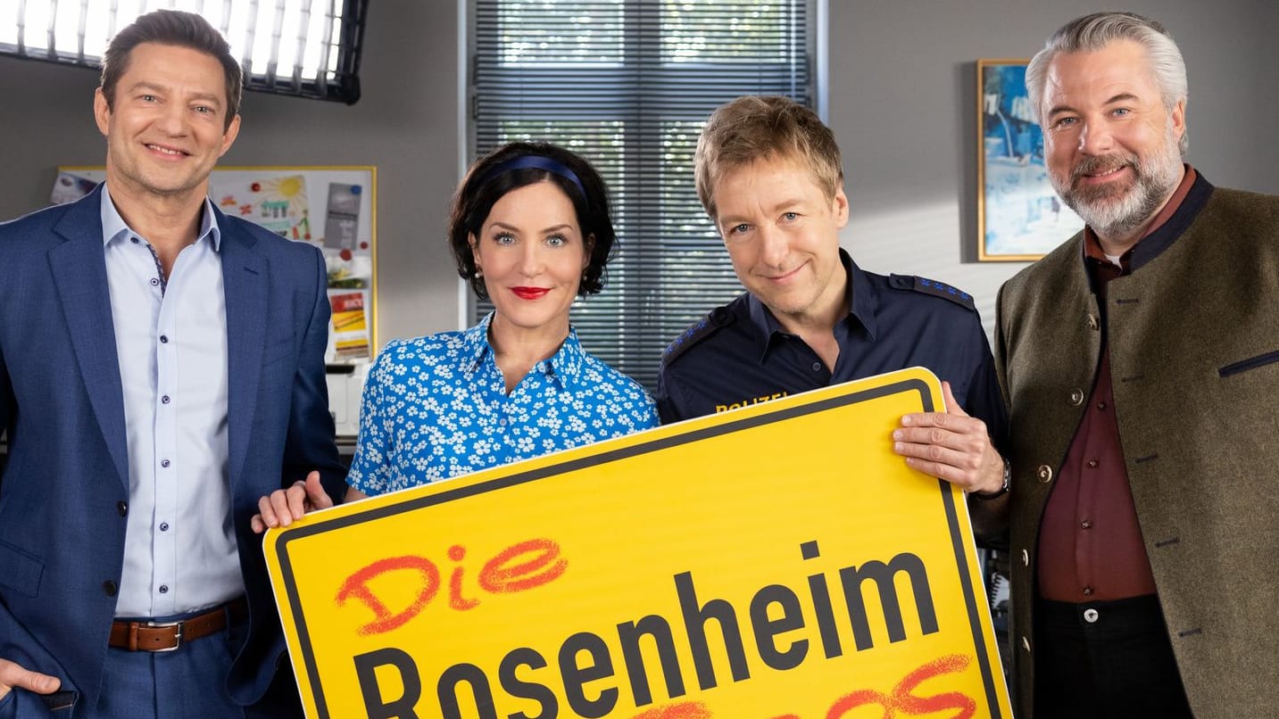 "Die Rosenheim-Cops": Sven Hansen (Igor Jeftić), Miriam Stockl (Marisa Burger), Michi Mohr (Max Müller) und Anton Stadler (Dieter Fischer)