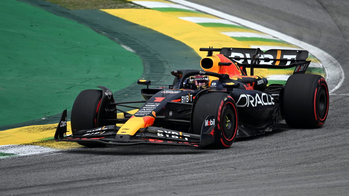 Max Verstappen startet in Brasilien von der Pole Position.