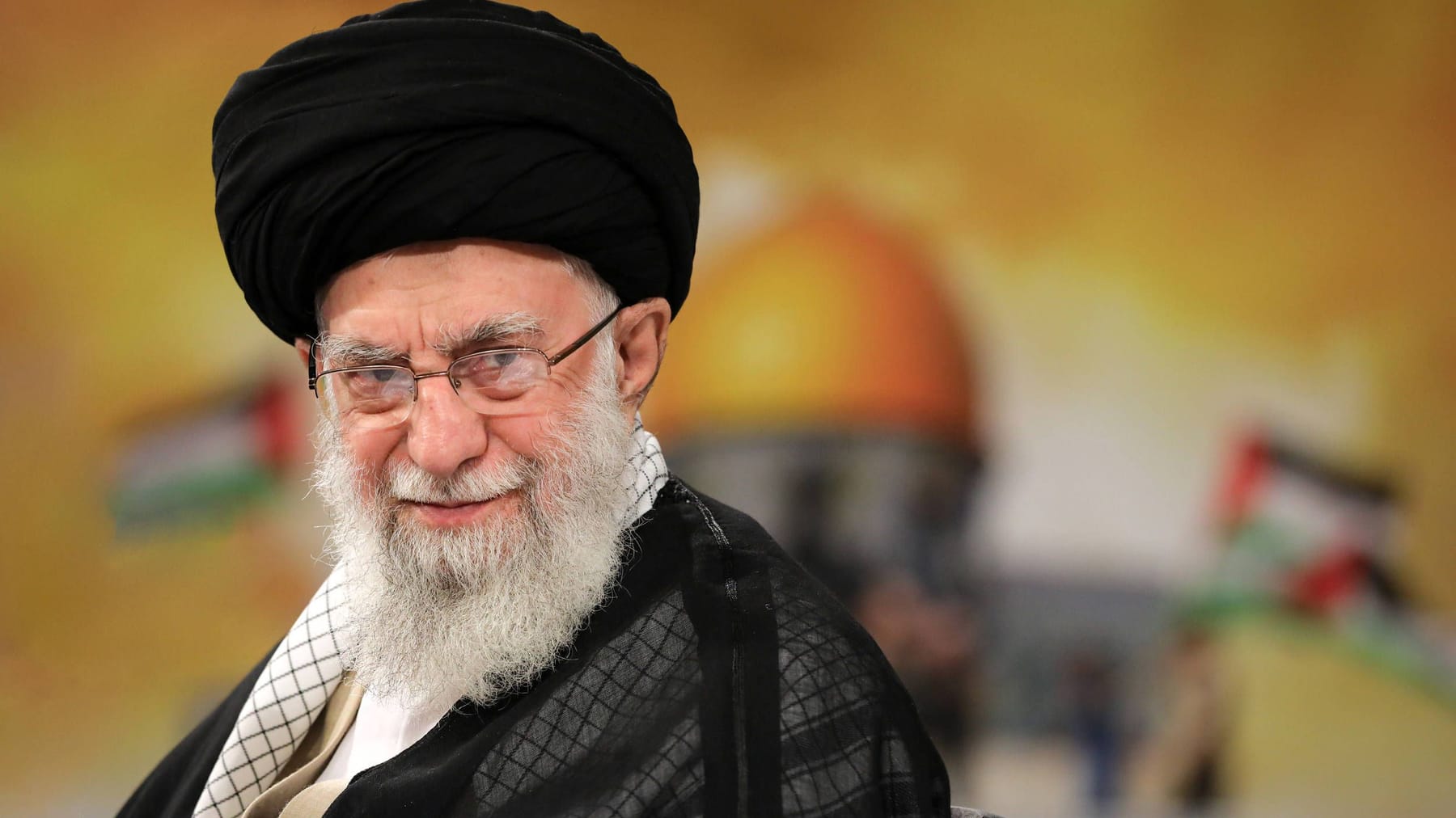 Irans Religionsführer Ayatollah Ali Khamenei wird 85: Nachfolgedebatte