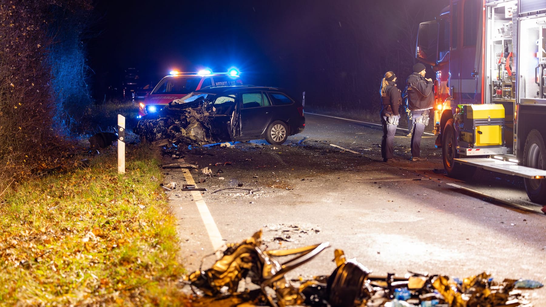 B44 bei Groß-Gerau: Unfall mit Skoda und VW – mehrere Verletzte