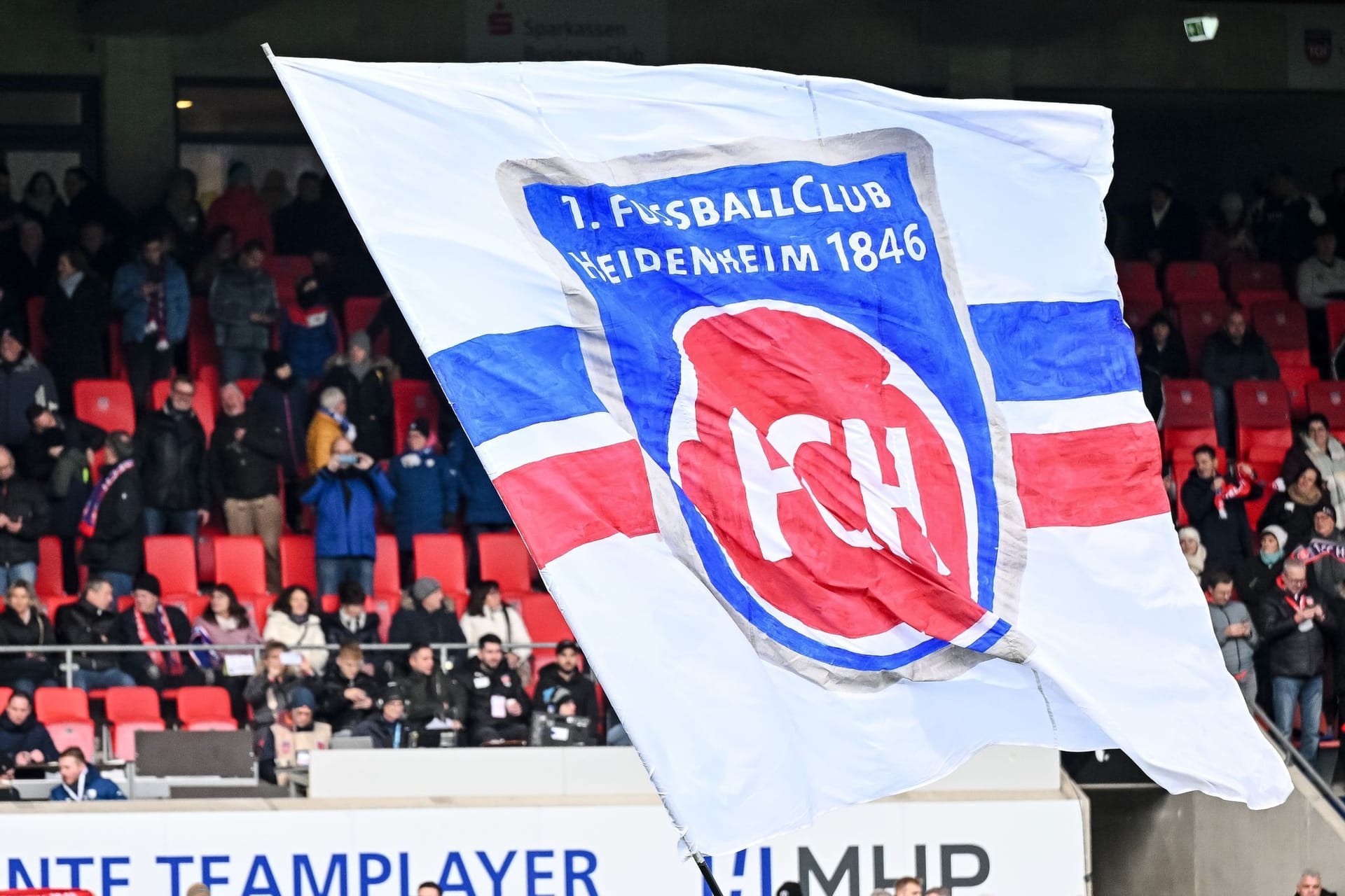 Fans des 1. FC Heidenheim