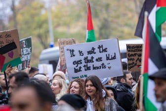 Propalästinensische Demonstration in Berlin (Symbol): Oft mit Anti-Israel-Rufen und Judenhass.