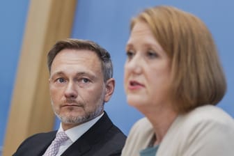 Finanzminister Christian Lindner (FDP) und Familienministerin Lisa Paus (Grüne): Beim Streitthema Elterngeld hat die Ampel sich geeinigt.