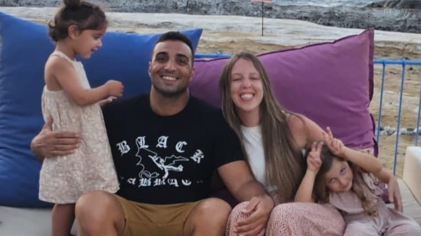 Die Familie Asher: Der Vater veröffentlichte das Bild am 21. November, als die Hamas Mutter und Kinder noch als Geiseln hielt.