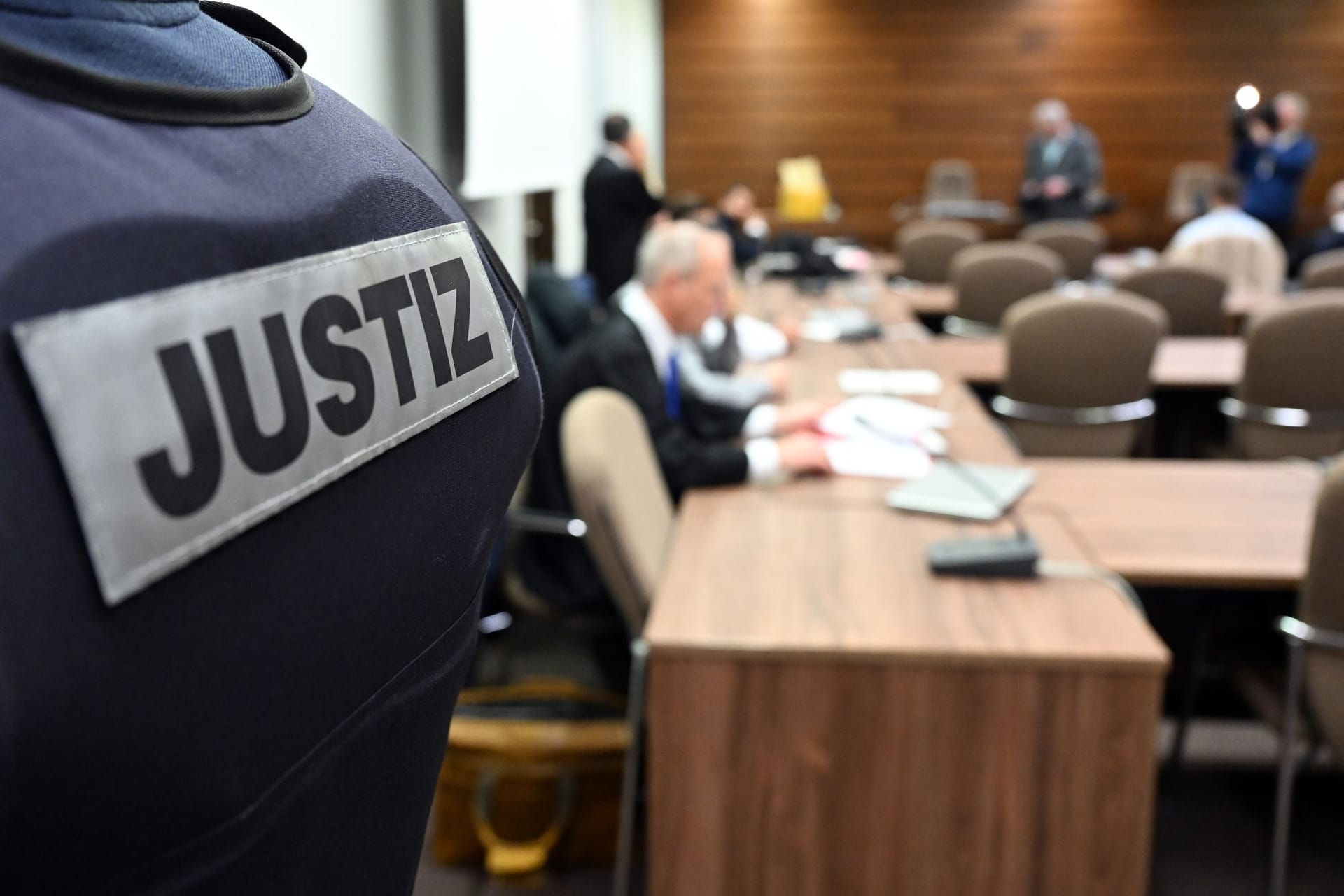 Kölner Polizisten vor Gericht