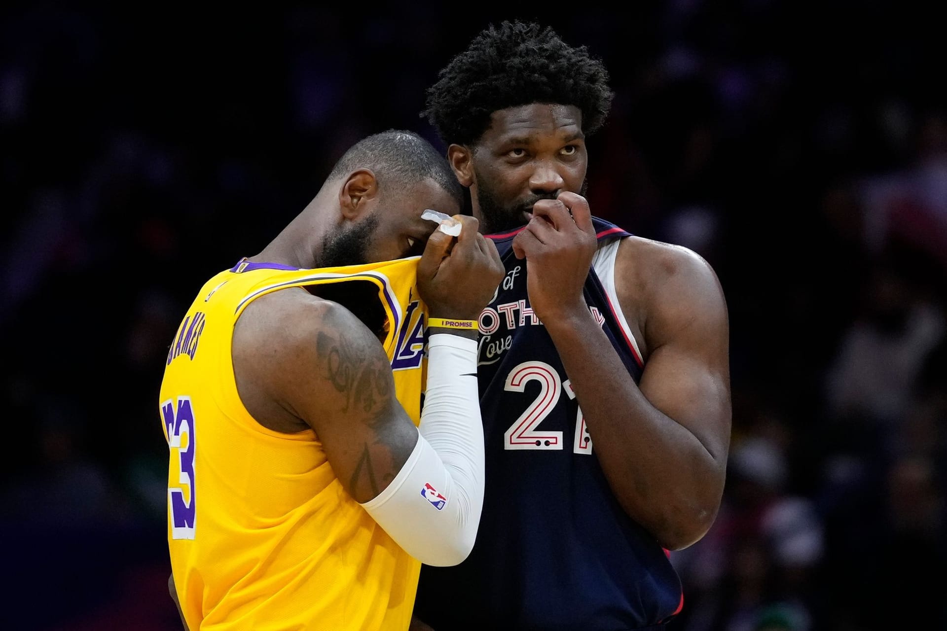 James und Embiid