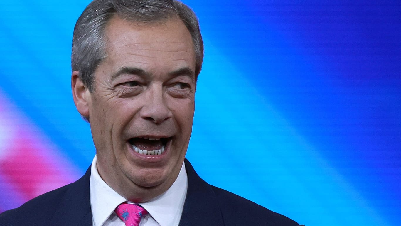 Nigel Farage: Der 59-Jährige probiert sich als Realitysternchen.