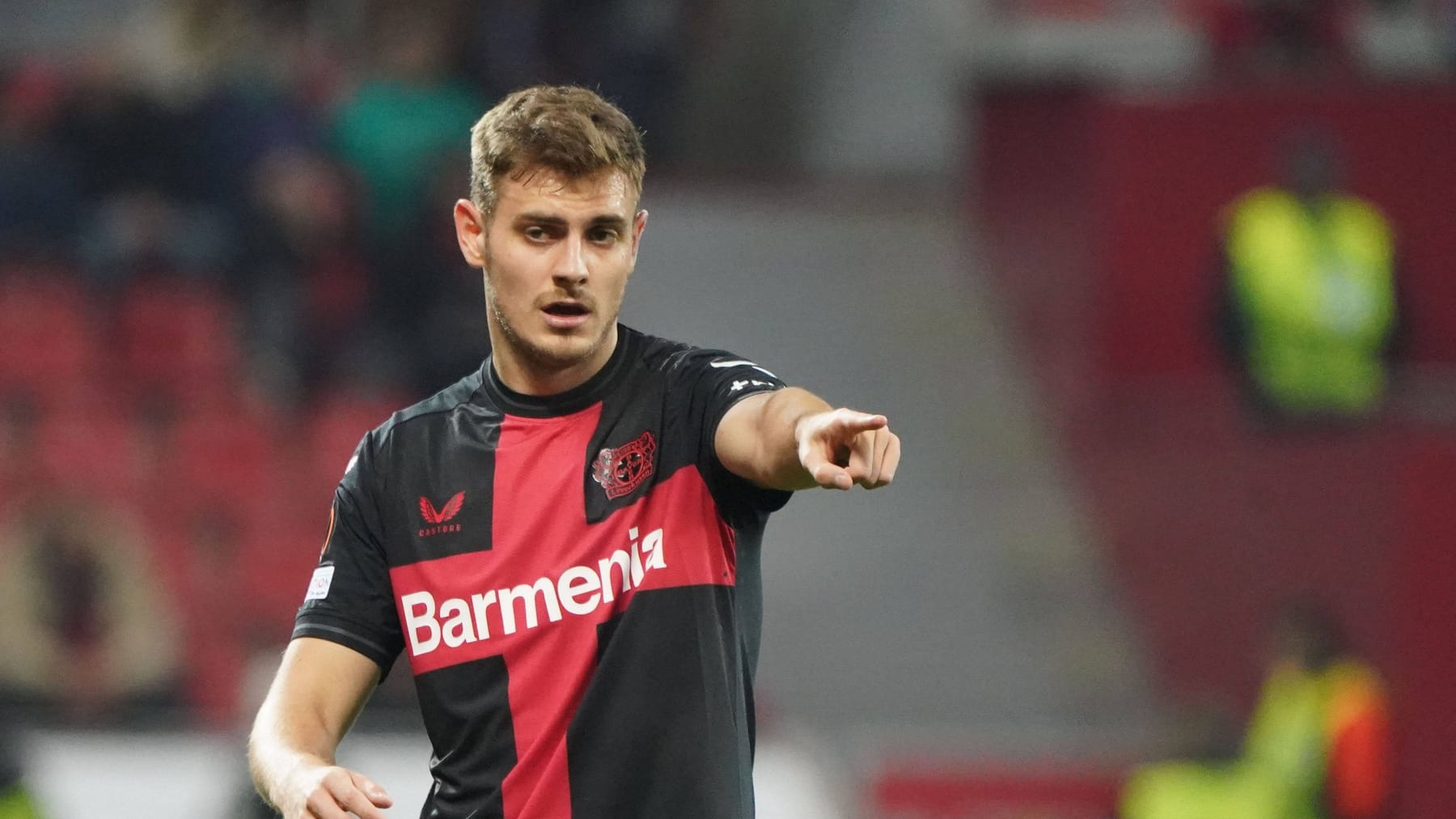 Bundesliga Leverkusen blockt BayernAnfrage für Josip Stanišić ab