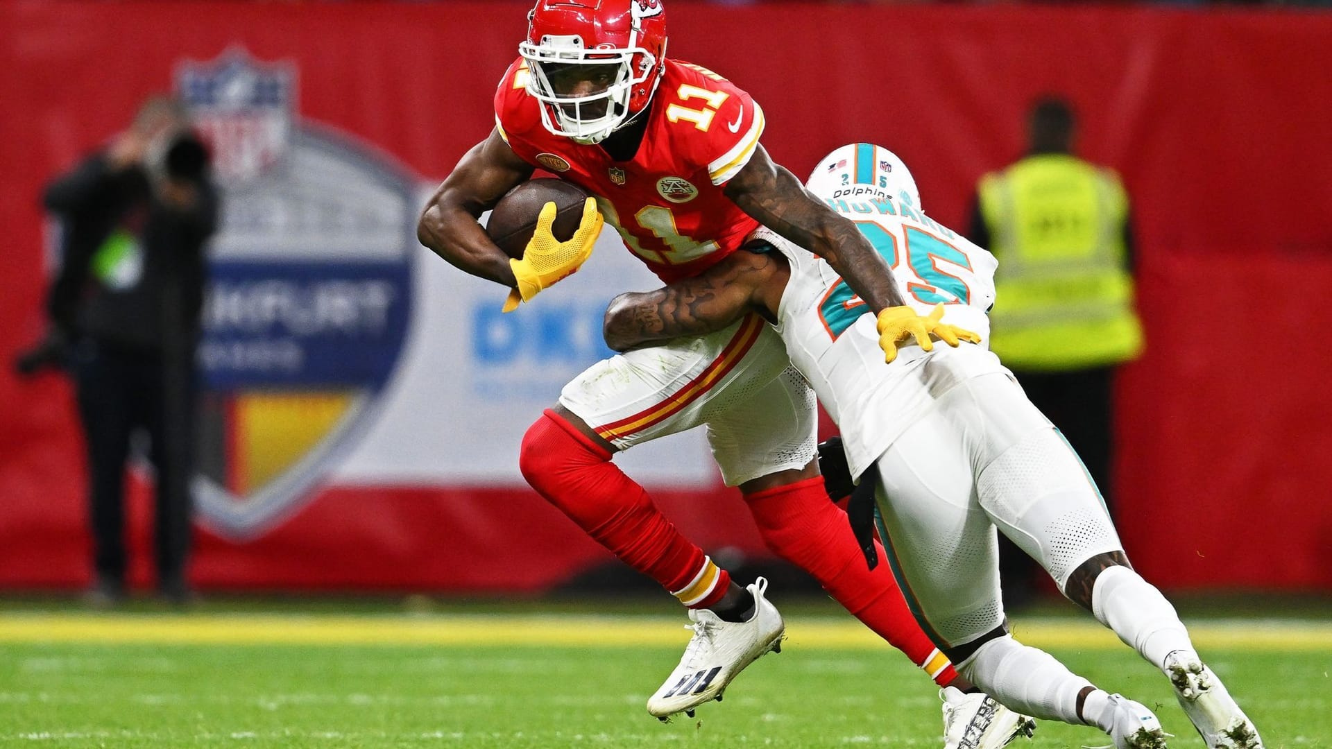 Kansas City Chiefs - Miami Dolphins Kansas City Chiefs - Miami Dolphins
