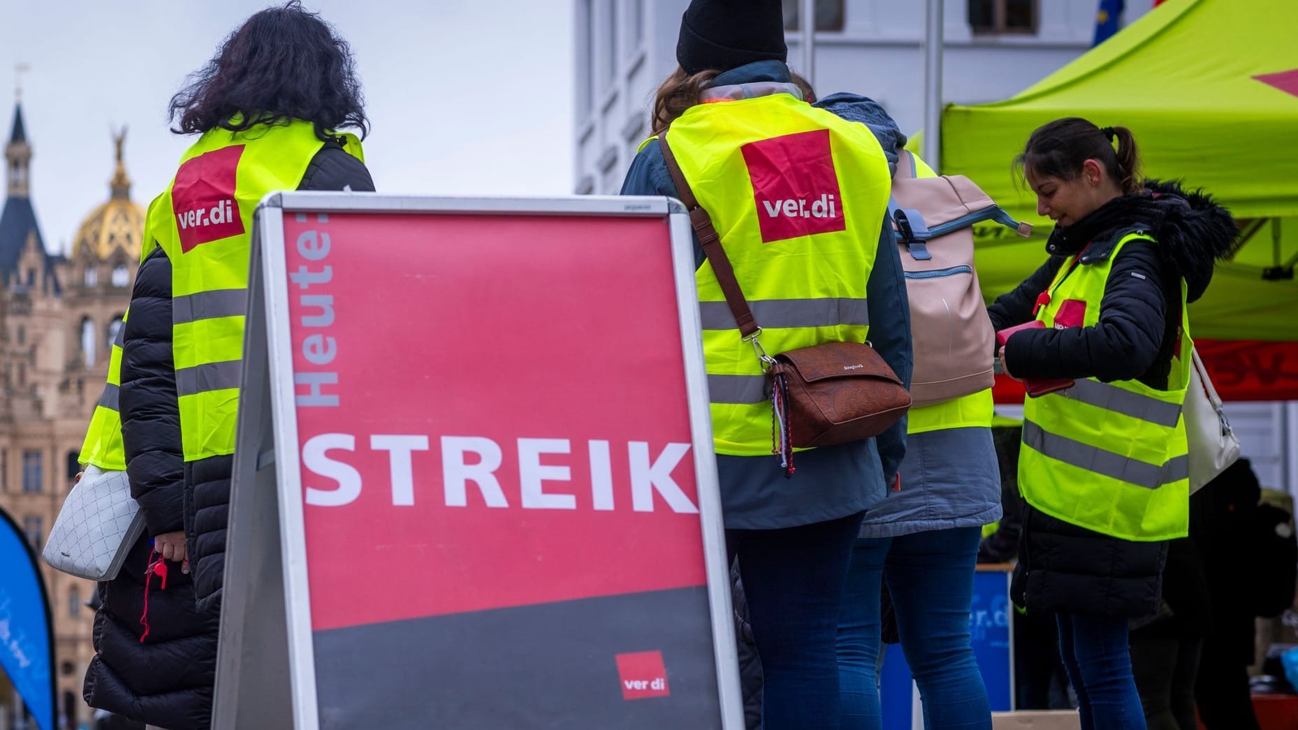 Frust über Lücken im Supermarktregal