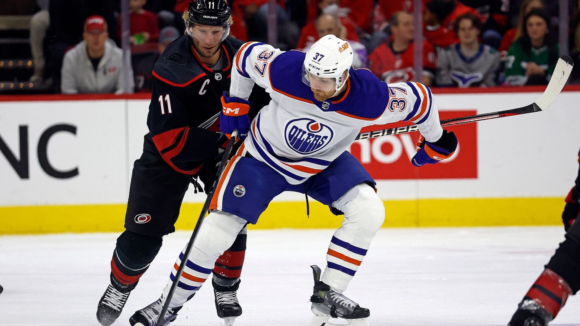 Carolina Hurricanes - Edmonton Oilers