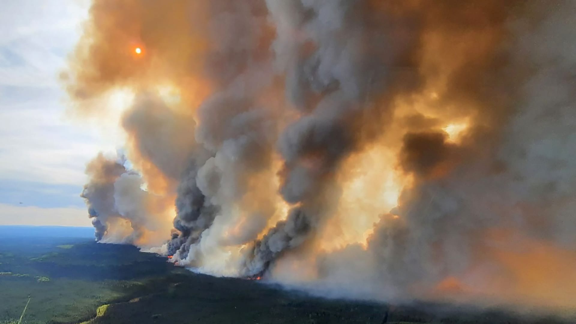 Waldbrand in Kanada 2023: Historiker Peter Frankopan warnt vor den Folgen der globalen Erwärmung.