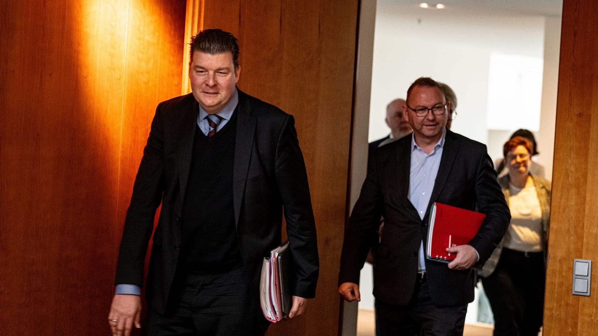 Tarifverhandlungen Tarifverhandlungen