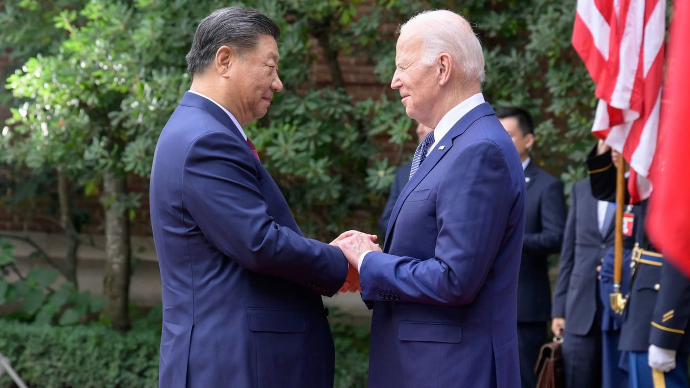 Gespräche mit US-Präsident Joe Biden Mitte November: Xi Jinping sucht aufgrund der Wirtschaftskrise die Nähe zum Westen.