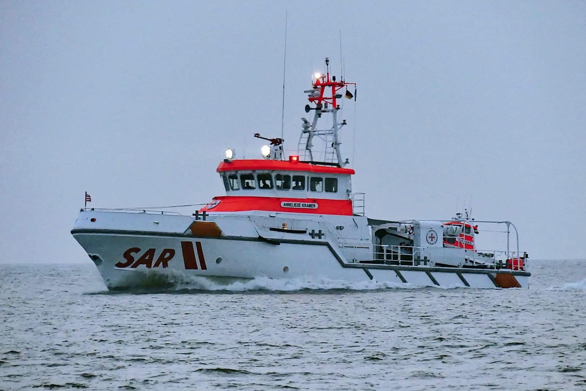 Seenotretter retten Bernsteinsucher