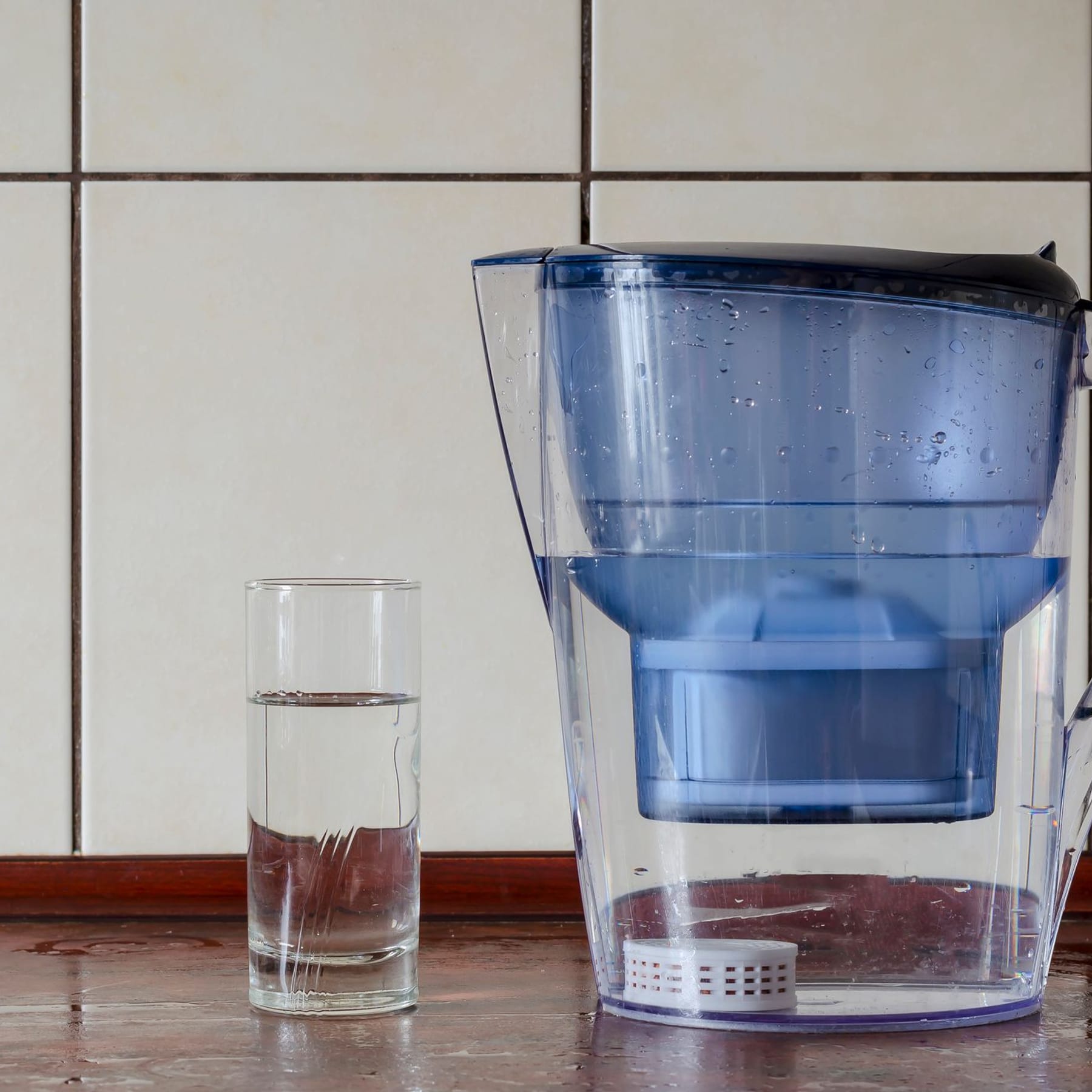 Stiftung Warentest: Etliche Bakterien in Wasserfiltern – sie können krank  machen