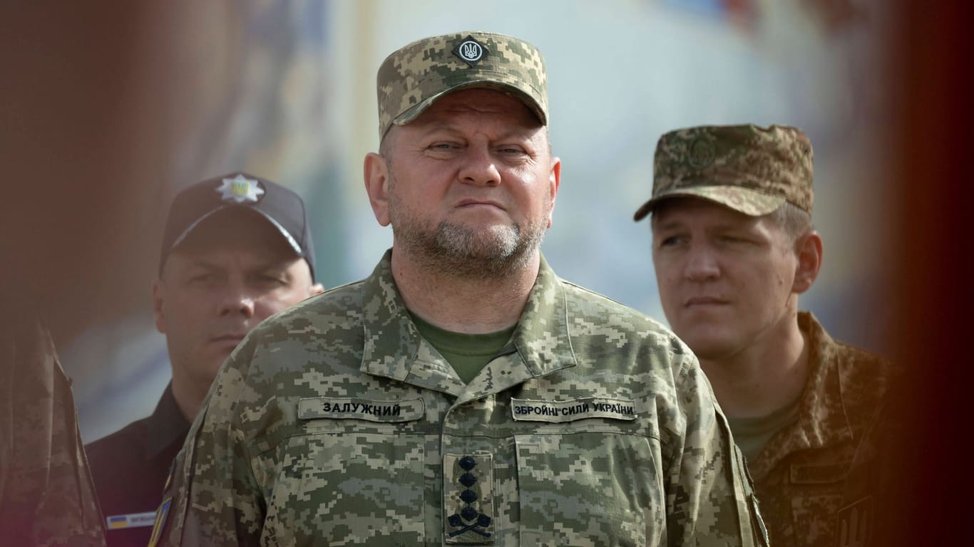 Ukrainischer Armeechef Saluschnyj: Nicht das erste Mal, dass der höchste General die offizielle Regierungslinie unterläuft.