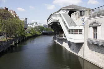 Landwehrkanal am Halleschen Ufer: Eigentlich sollte die Straße auf einer Seite des Kanals wegfallen und eine Promenade entstehen.
