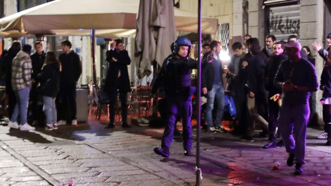 Der Tatort in Mailand: Hier wurde der Mann niedergestochen.