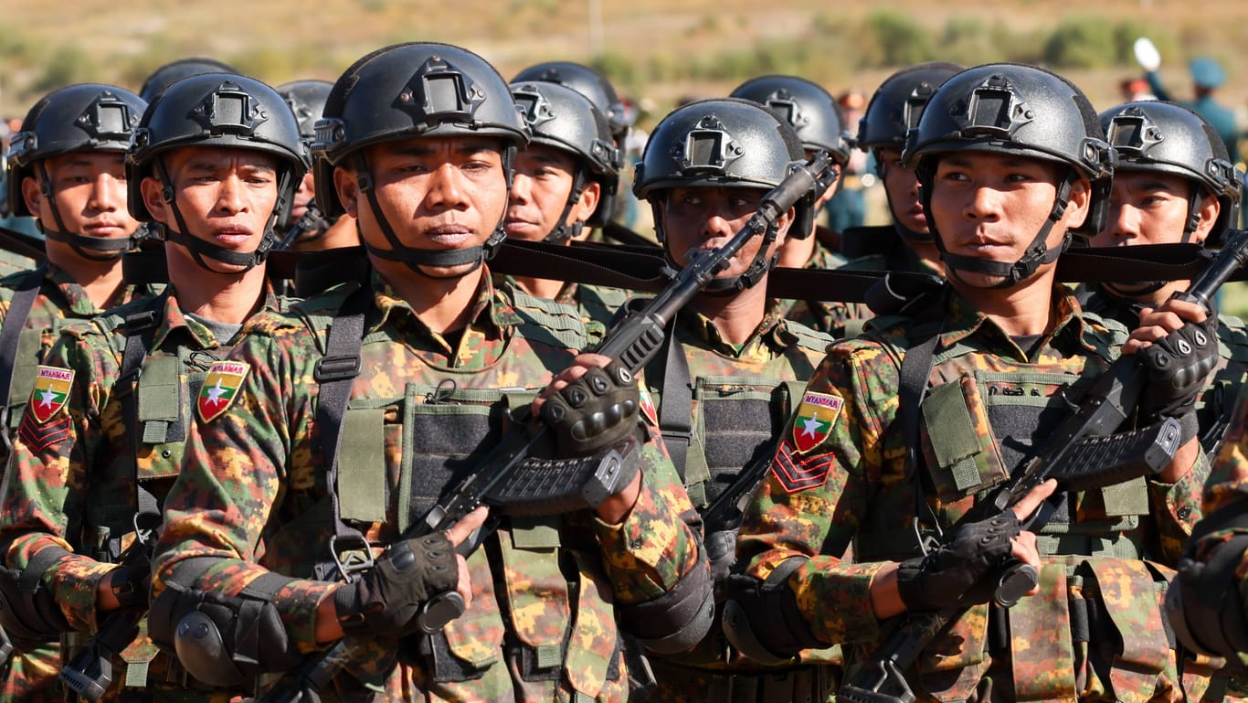 Militärangehörige in Myanmar (Archivbild):