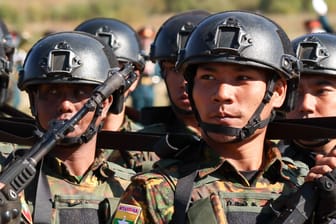 Militärangehörige in Myanmar (Archivbild):