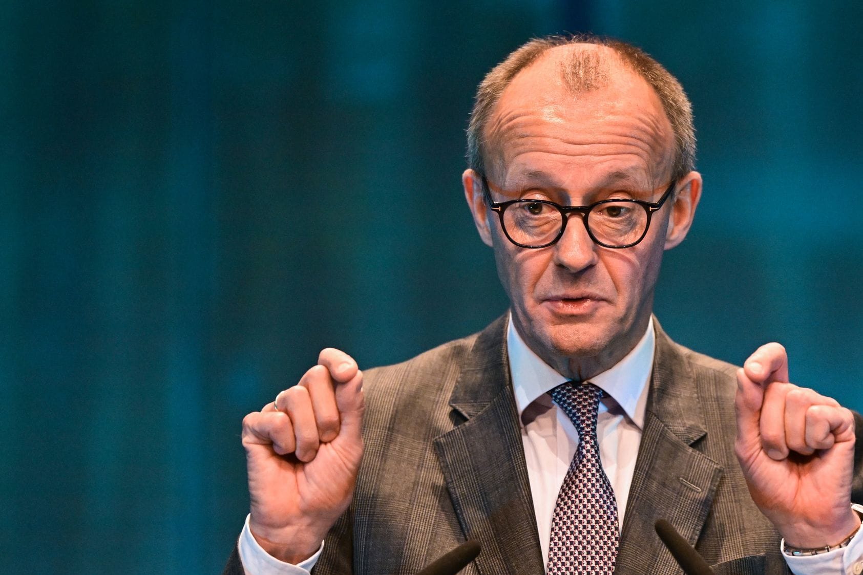 Friedrich Merz (Archivbild): Der CDU-Chef hat der Ampel gedroht.