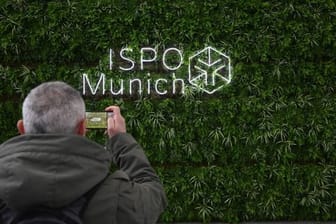 Die "ISPO" München beginnt am Dienstag auf dem Messegelände Riem.
