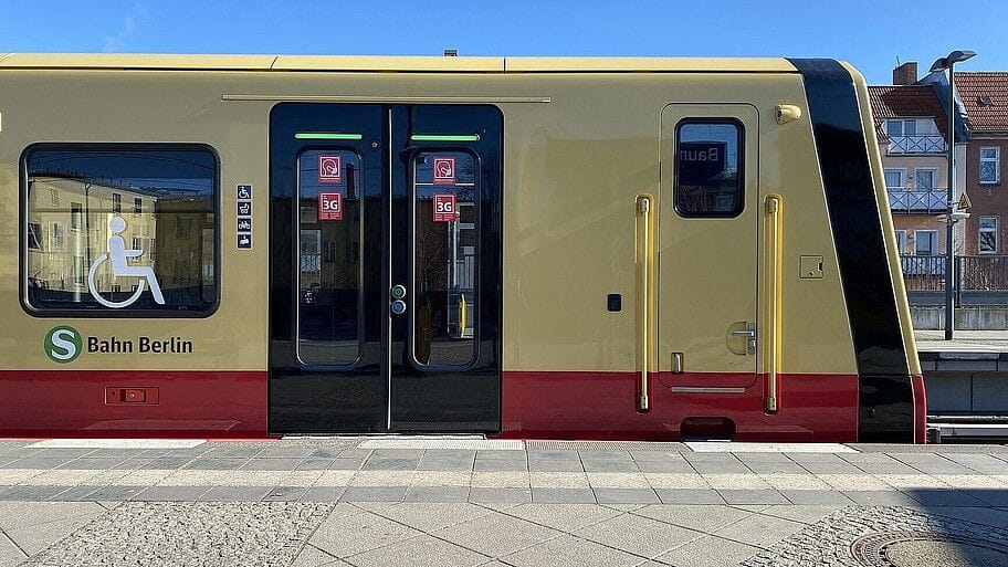 Ein Triebfahrzeug der S-Bahn Berlin