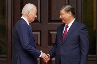 Treffen in der globalen Krise: Joe Biden und Xi Jinping in San Francisco.