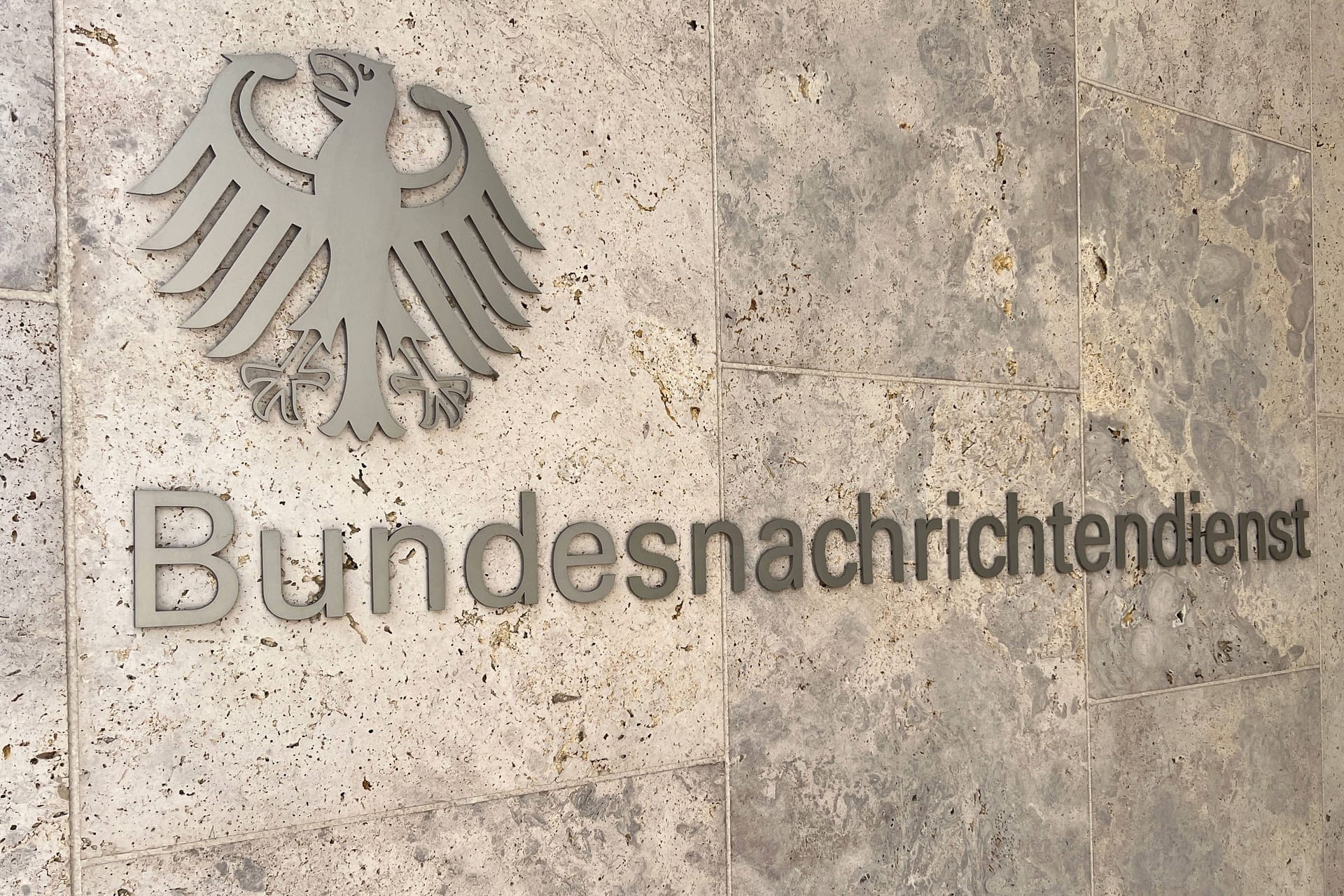 Der Bundesnachrichtendienst (Symbolbild): Gericht verpflichtet den Geheimdienst zur Auskunft gegenüber Journalisten.