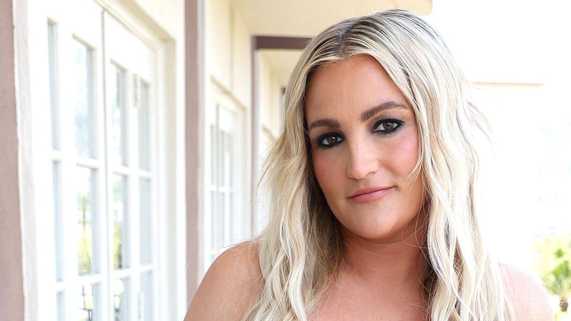 Jamie Lynn Spears: Im britischen Dschungelcamp verwechselt die Sängerin Politiker Nigel Farage mit einer Fernsehköchin.