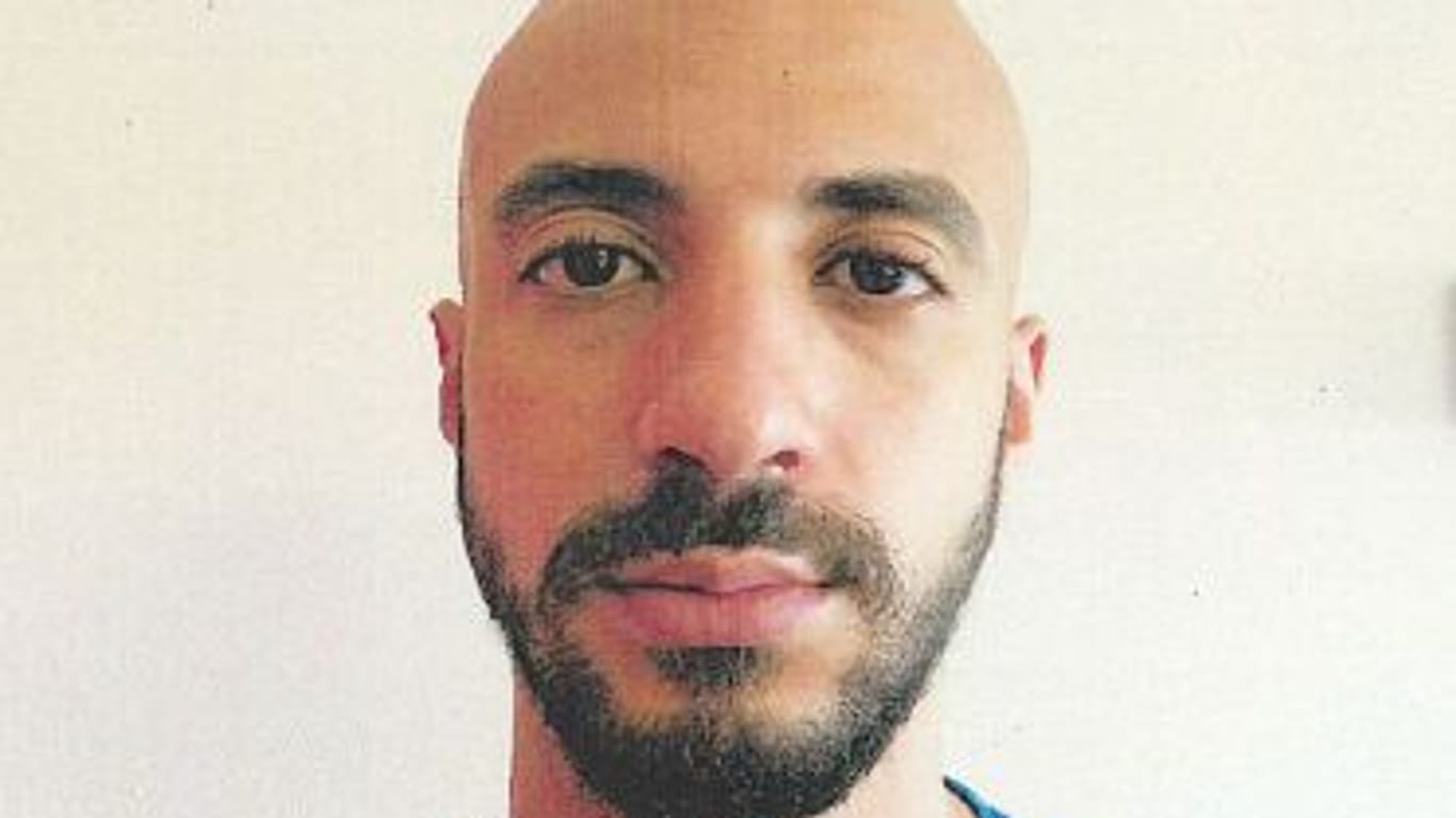 Wird von der Polizei gesucht: Omar El Jerbi.