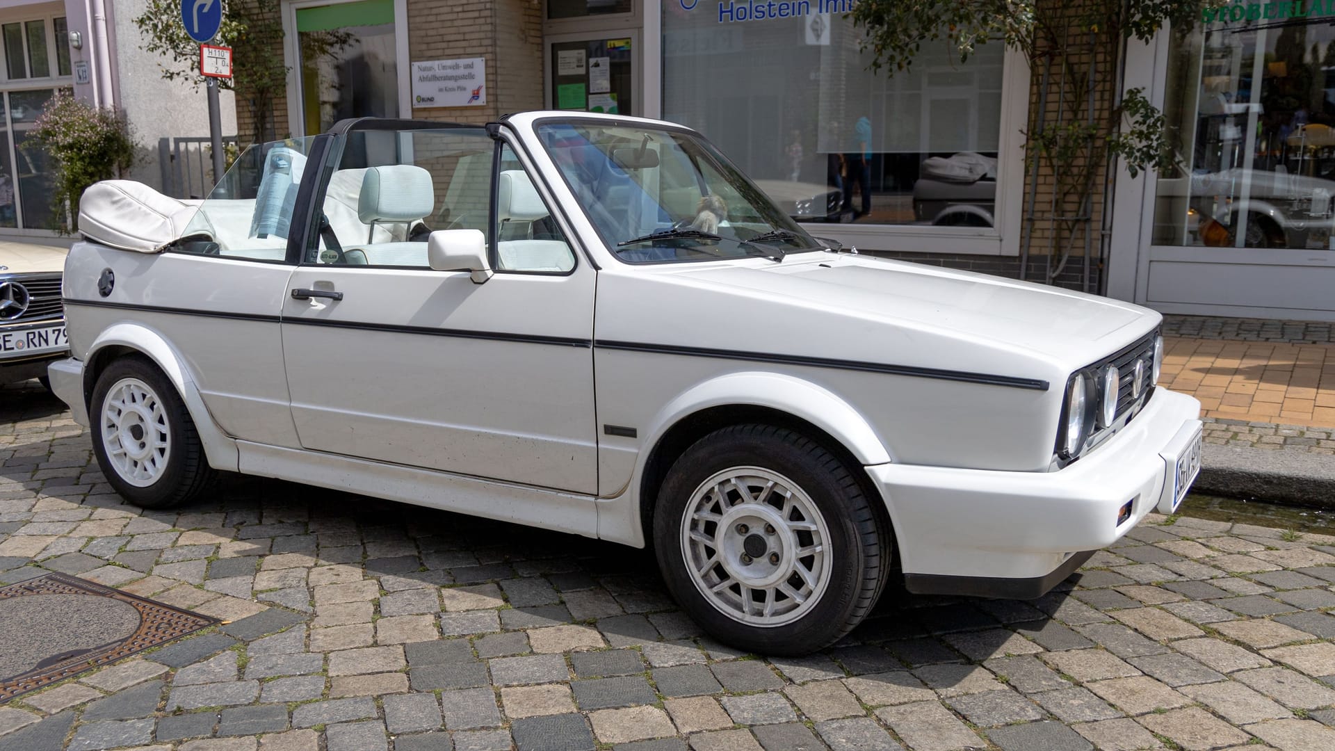 Ein Golf Cabriolet der ersten Generation: Einige Ausführungen der beliebten Baureihe können im Alter ordentlich an Wert gewinnen.