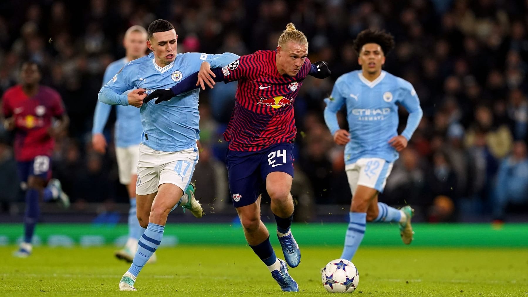 Späte Niederlage nach 2:0: Leipzig verliert in Manchester
