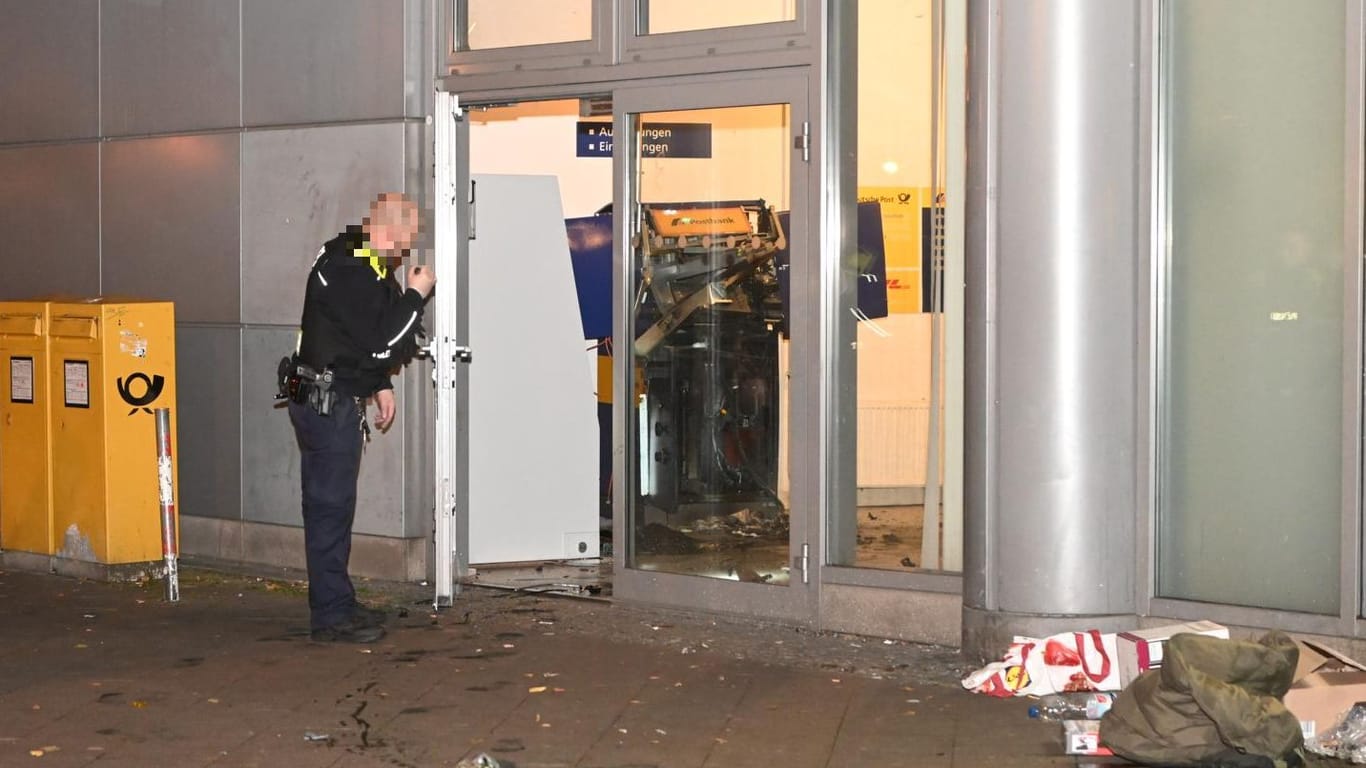 In Lichtenberg wurde ein Geldautomat gesprengt.