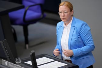 Dagmar Schmidt, SPD-Politikerin (Archivbild): Sie wirft der CDU vor, Geringverdiener und Erwerbslose gegeneinander auszuspielen.