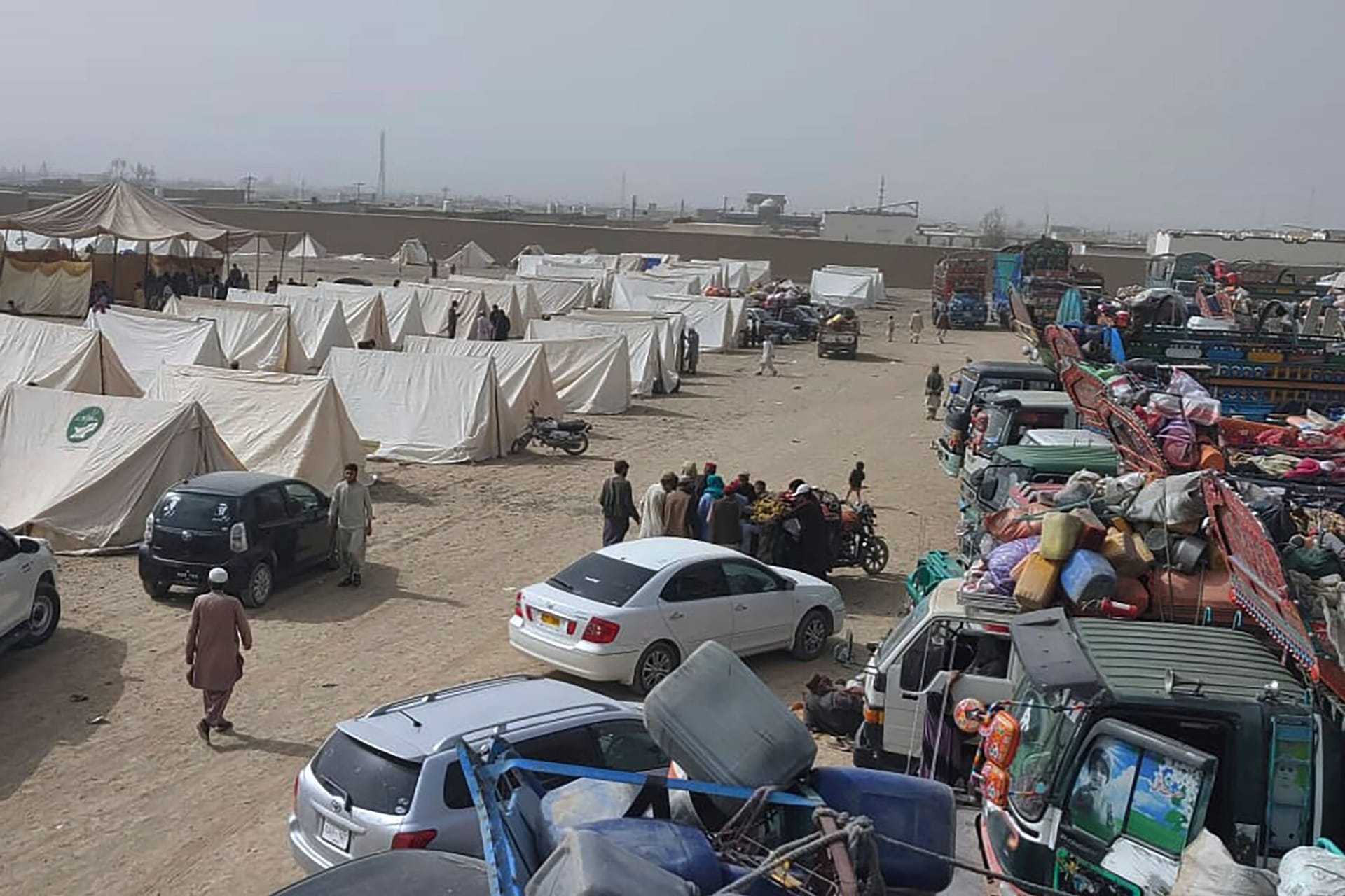 Rückführung afghanischer Familien aus Pakistan