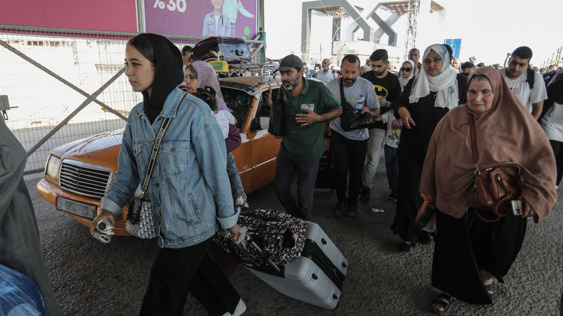 Erste Deutsche verlassen Gazastreifen nach Ägypten