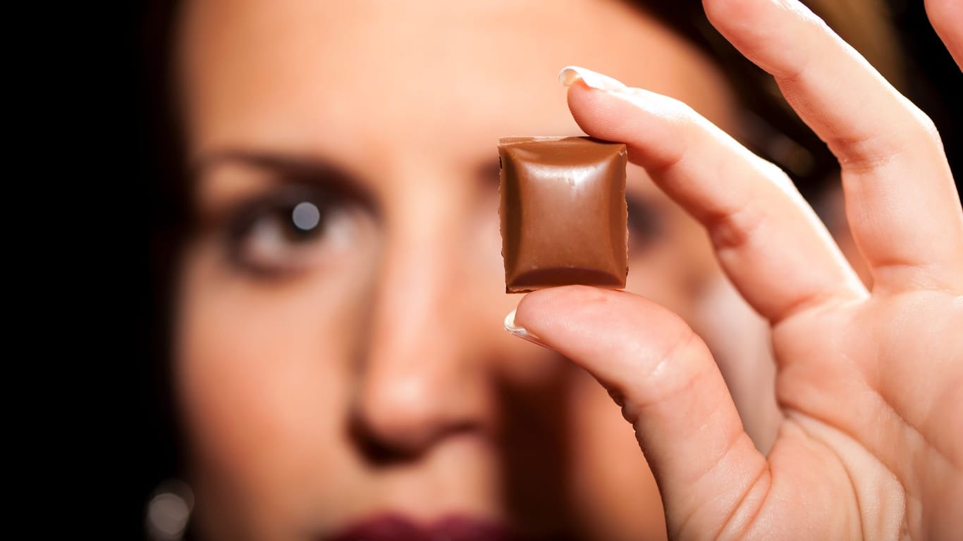 Schokolade: Von Außen ist nicht erkennbar, ob die Schokolade Kakaobohnen enthält.