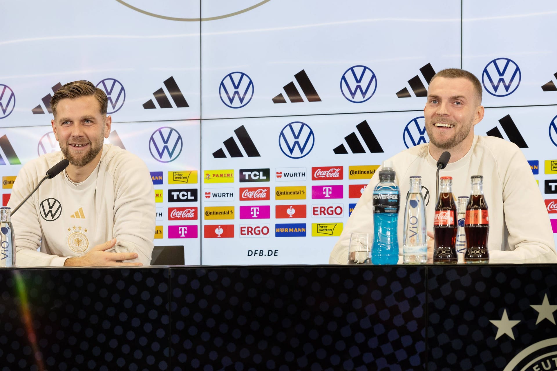Niclas Füllkrug (l.) und Marvin Ducksch spielen nun beide fürs DFB-Team.