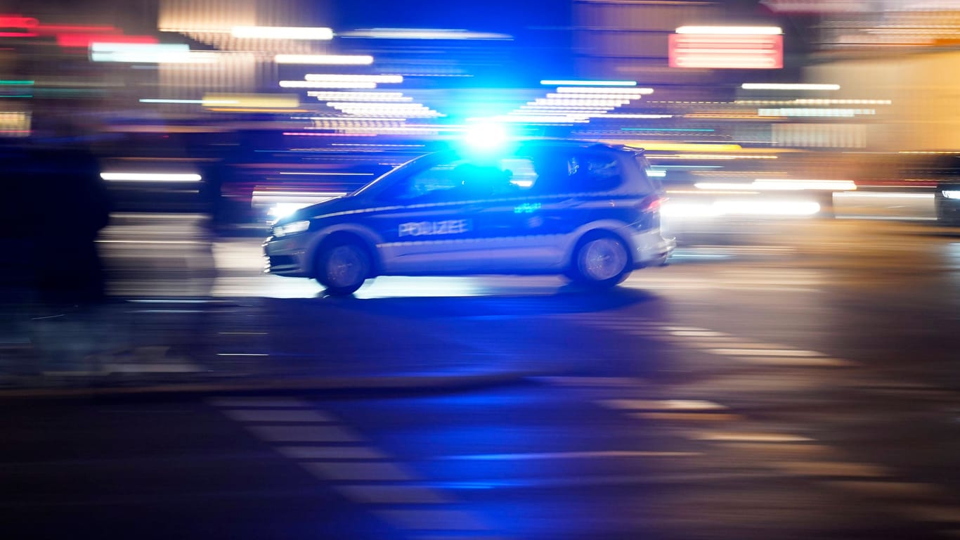 Polizeiauto der Polizei Berlin zu Silvester