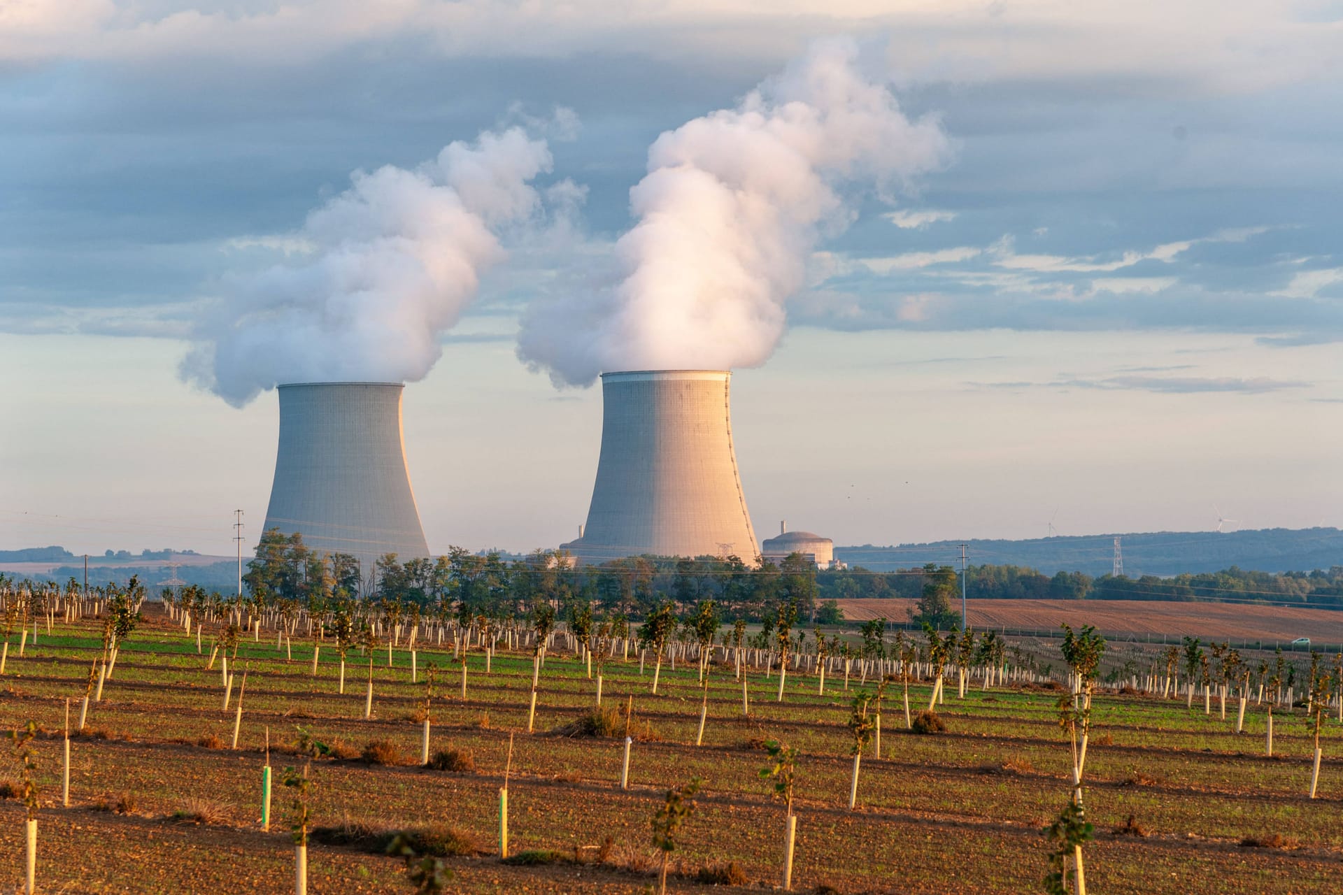 Atomkraftwerk in Frankreich (Symbolbild): Frankreich ist Spitzenreiter bei dem Ausbau von Kernkraft.