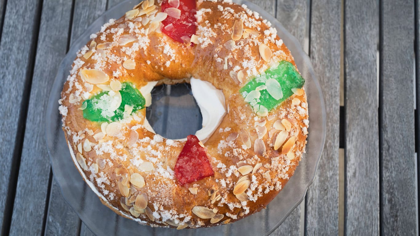 Spanischer "Roscón de Reyes": Die Nachspeise gehört in Spanien fest zum Weihnachtsfest.