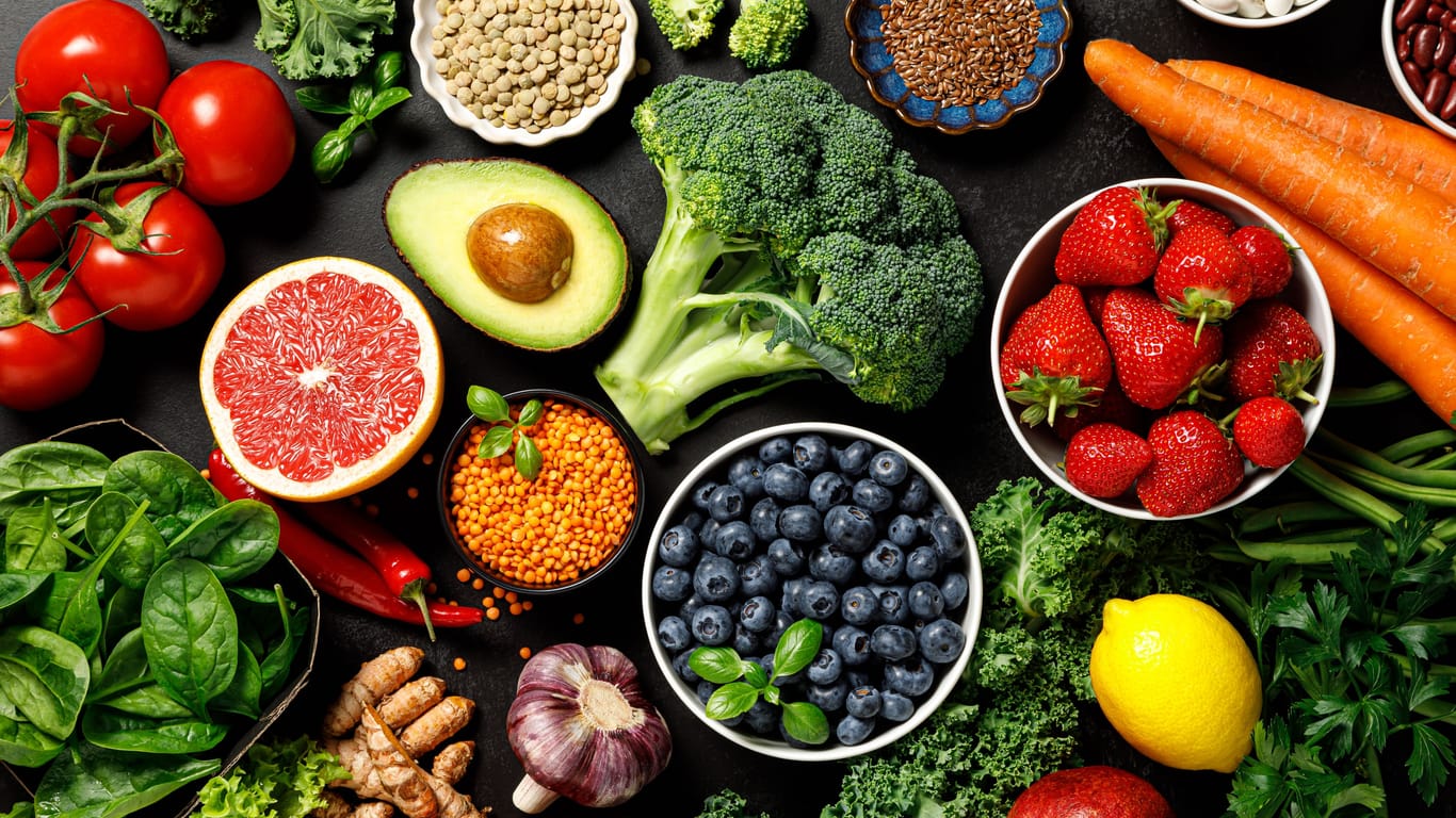 Obst, Gemüse und Hülsenfrüchte enthalten nur natürliche Zuckerarten.