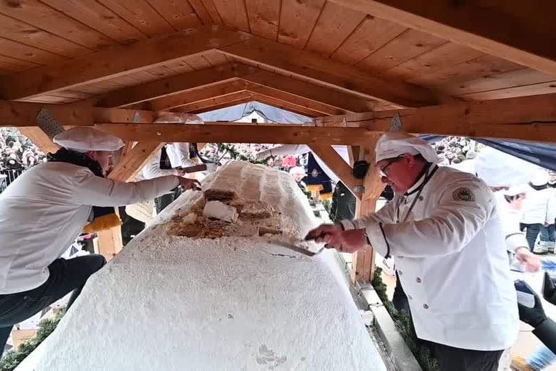 DRESDEN-STOLLEN/FEST