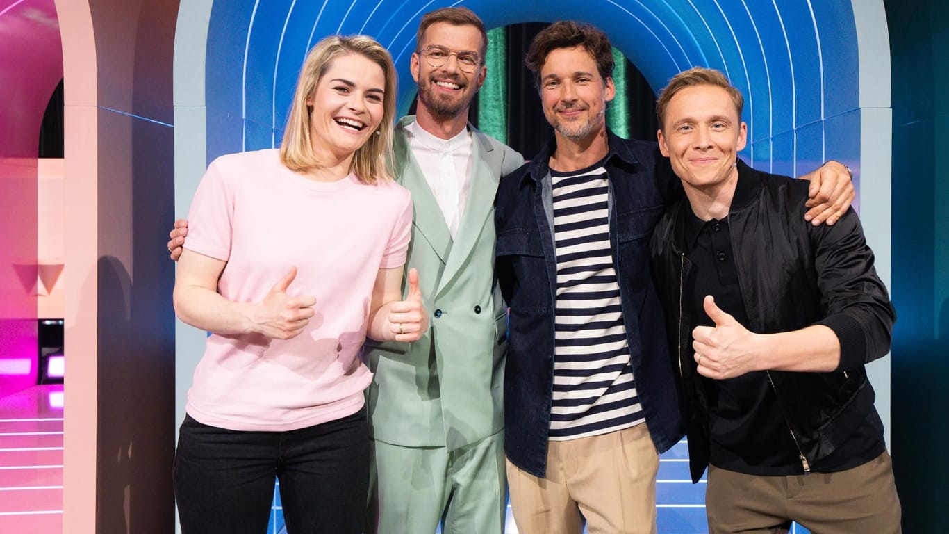 Der "Wer stiehlt mir die Show?"-Cast: Hazel Brugger, Joko Winterscheidt, Florian David Fitz und Matthias Schweighöfer