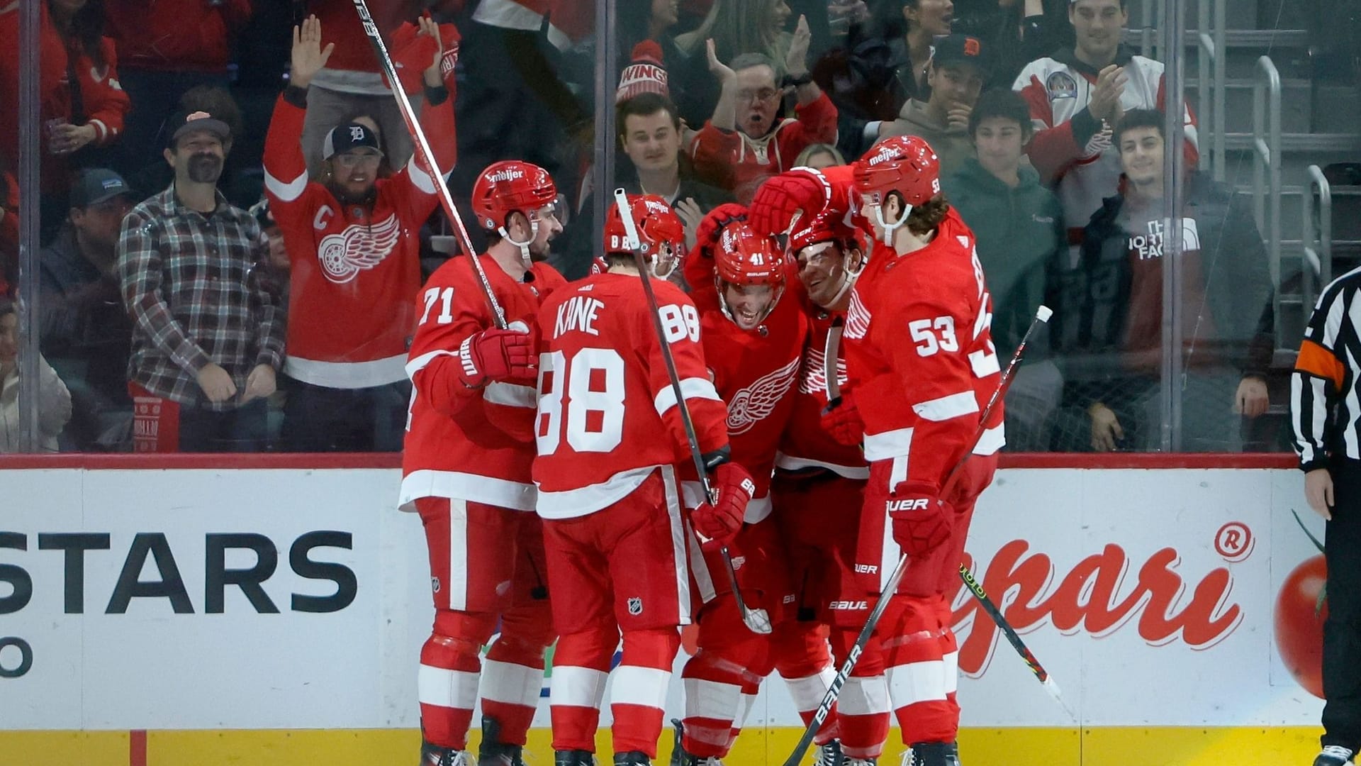 Detroit Red Wings - Philadelphia Flyers Detroit Red Wings - Philadelphia Flyers