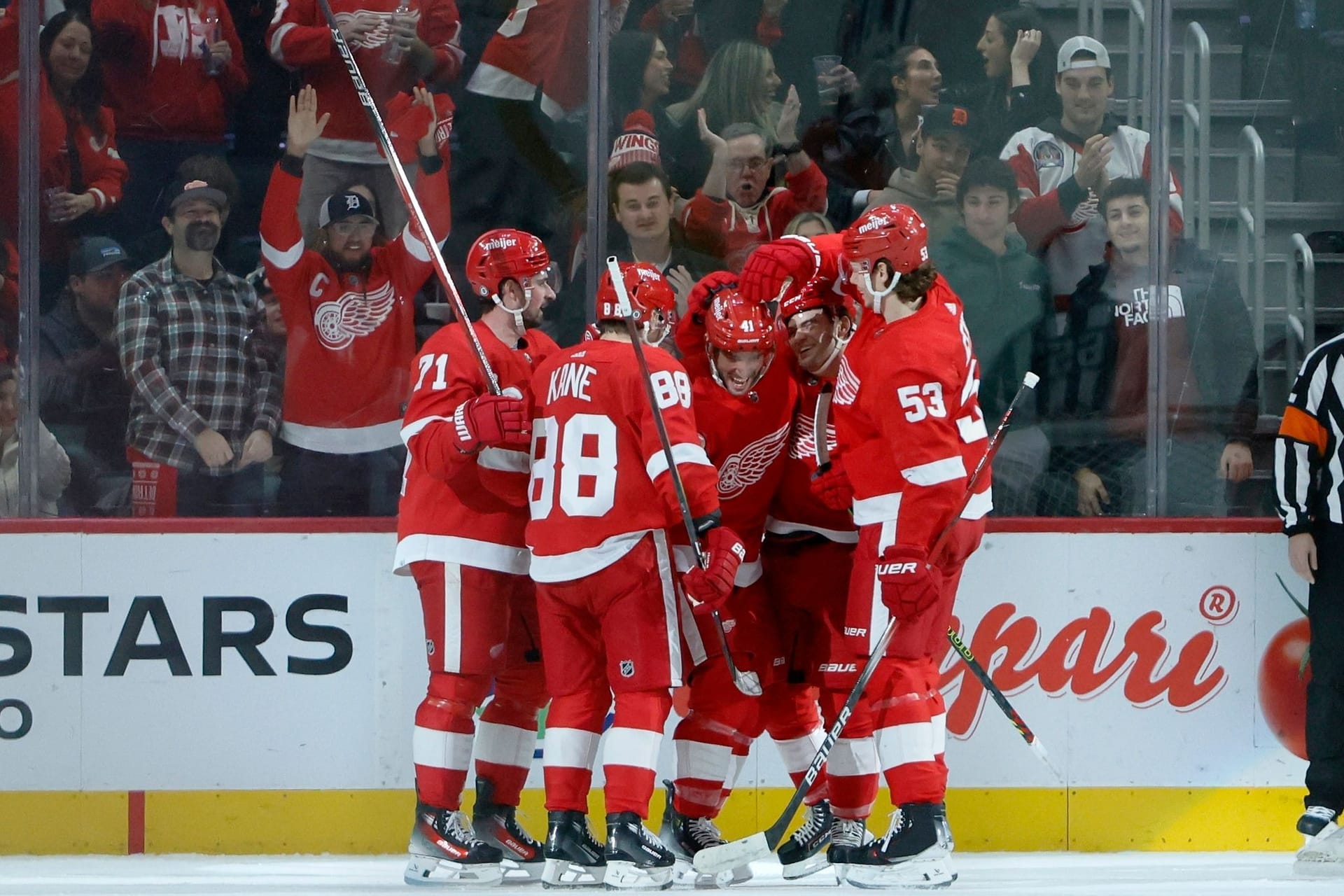 Detroit Red Wings - Philadelphia Flyers