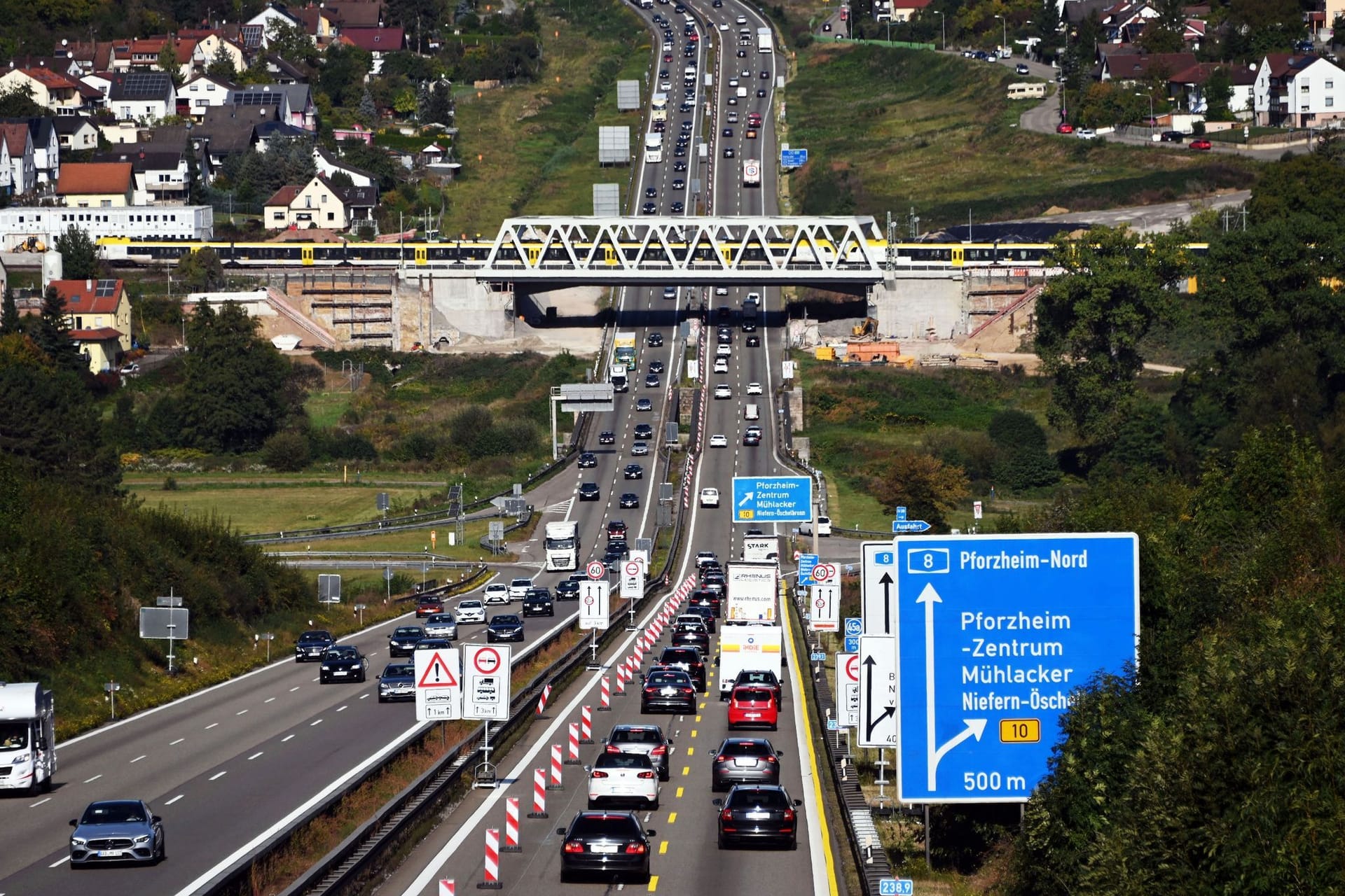 A8 bei Pforzheim Ost (Archivfoto): Die Strecke wird bald gesperrt.